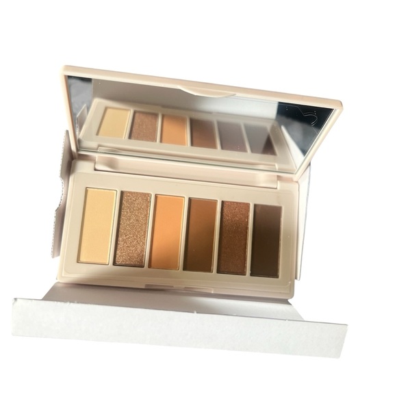 Neutral Glam Eyeshadow Palette - Picture 1 of 5